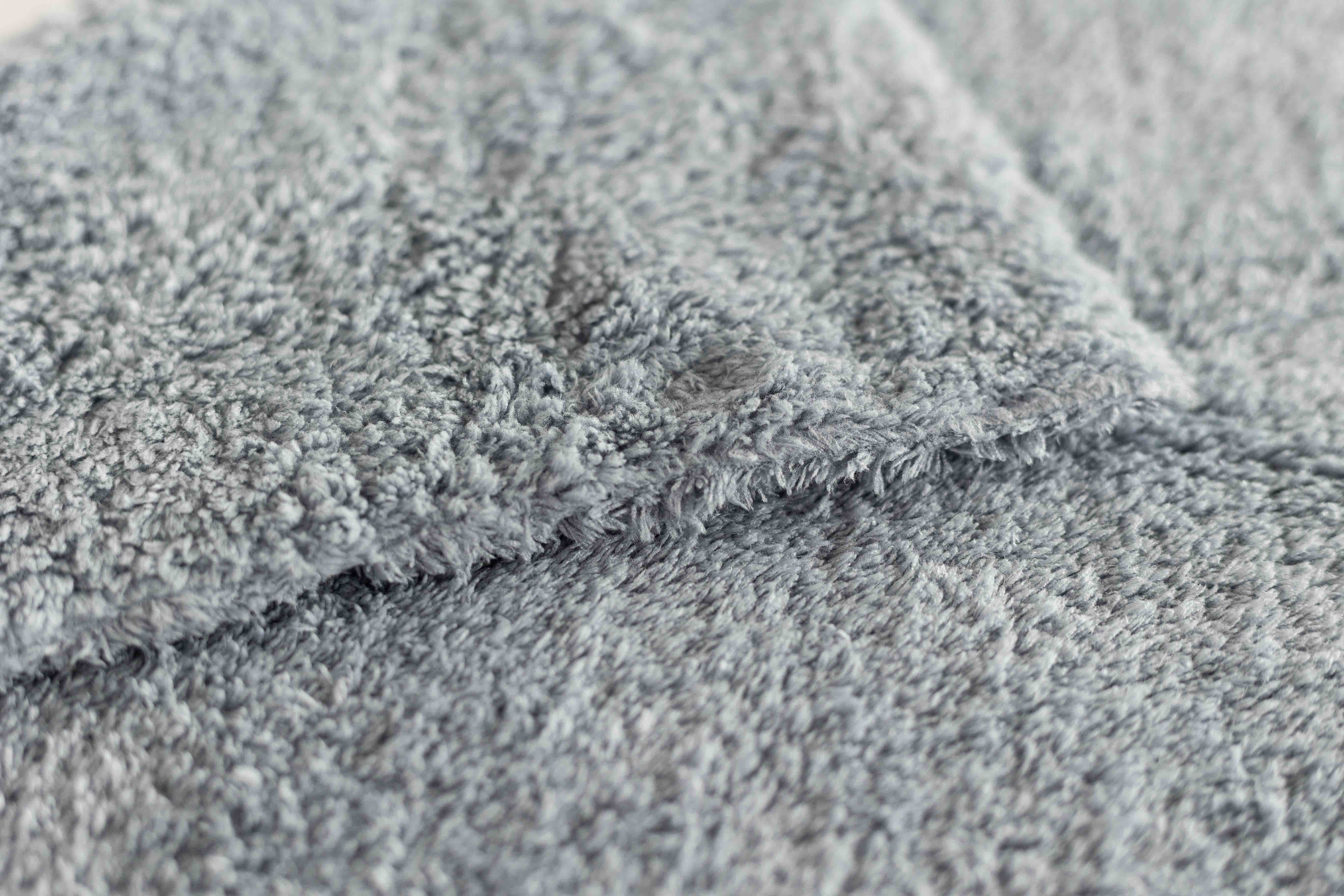 Microfibre Towel Buffing Silver 38x38cm (500gsm) 3317-30  .jpg